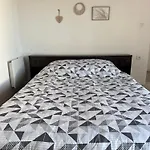 Loft Chaleureux Et Confortable Style Industriel * Bouillargues