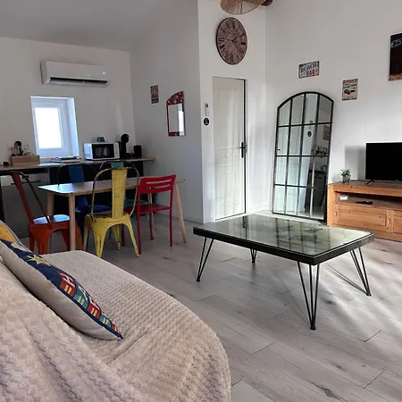 Loft Chaleureux Et Confortable Style Industriel