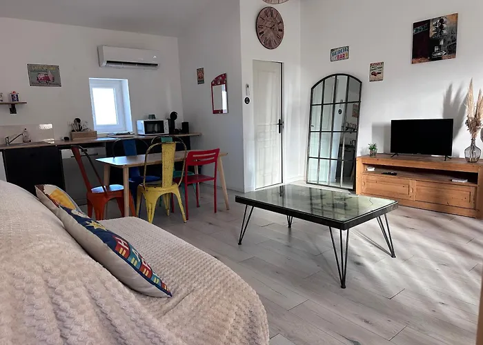 Loft Chaleureux Et Confortable Style Industriel