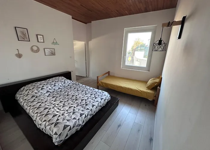 Апартаменты Loft Chaleureux Et Confortable Style Industriel *